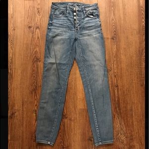 American Eagle high waisted skinny jeans size 6